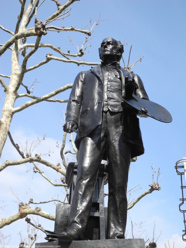Statue of John Everett Millais